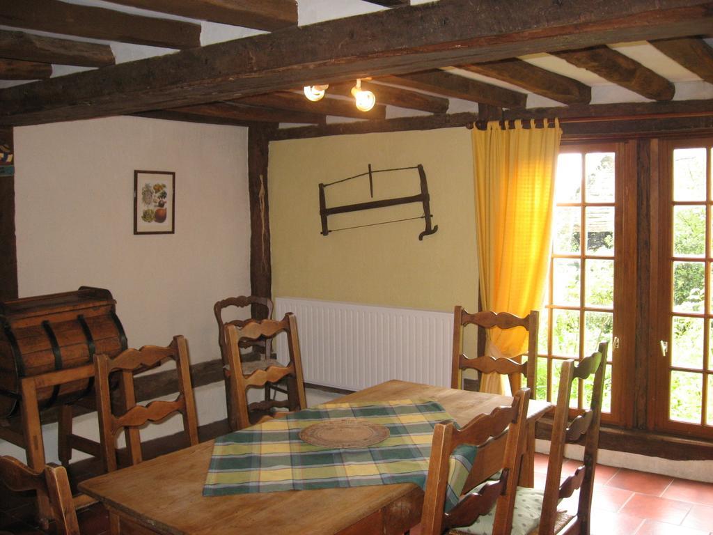 La Boursaie Bed and Breakfast Livarot-Pays-d'Auge Exteriör bild