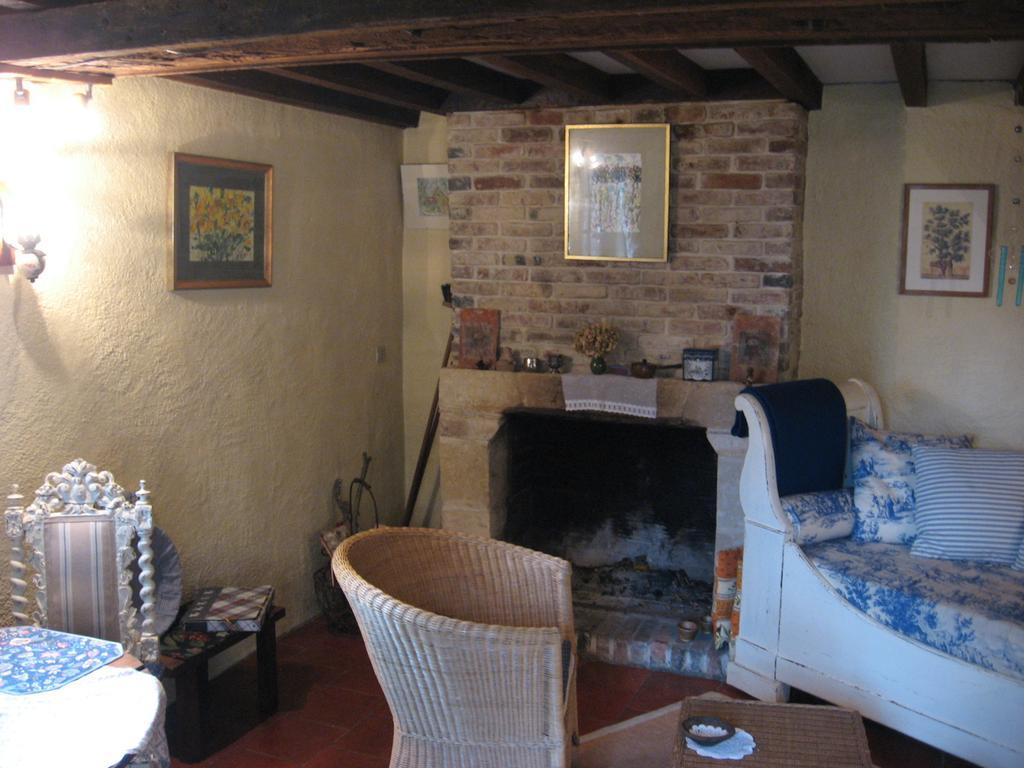 La Boursaie Bed and Breakfast Livarot-Pays-d'Auge Exteriör bild