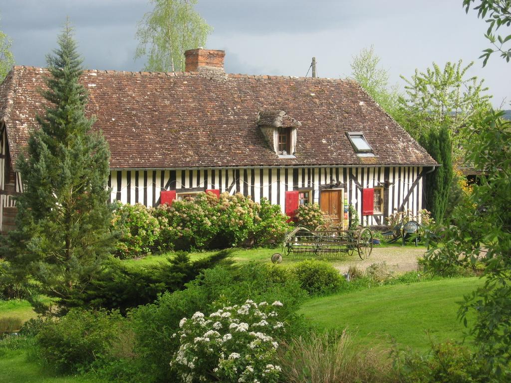 La Boursaie Bed and Breakfast Livarot-Pays-d'Auge Exteriör bild