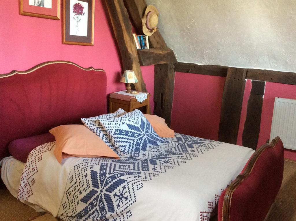 La Boursaie Bed and Breakfast Livarot-Pays-d'Auge Exteriör bild