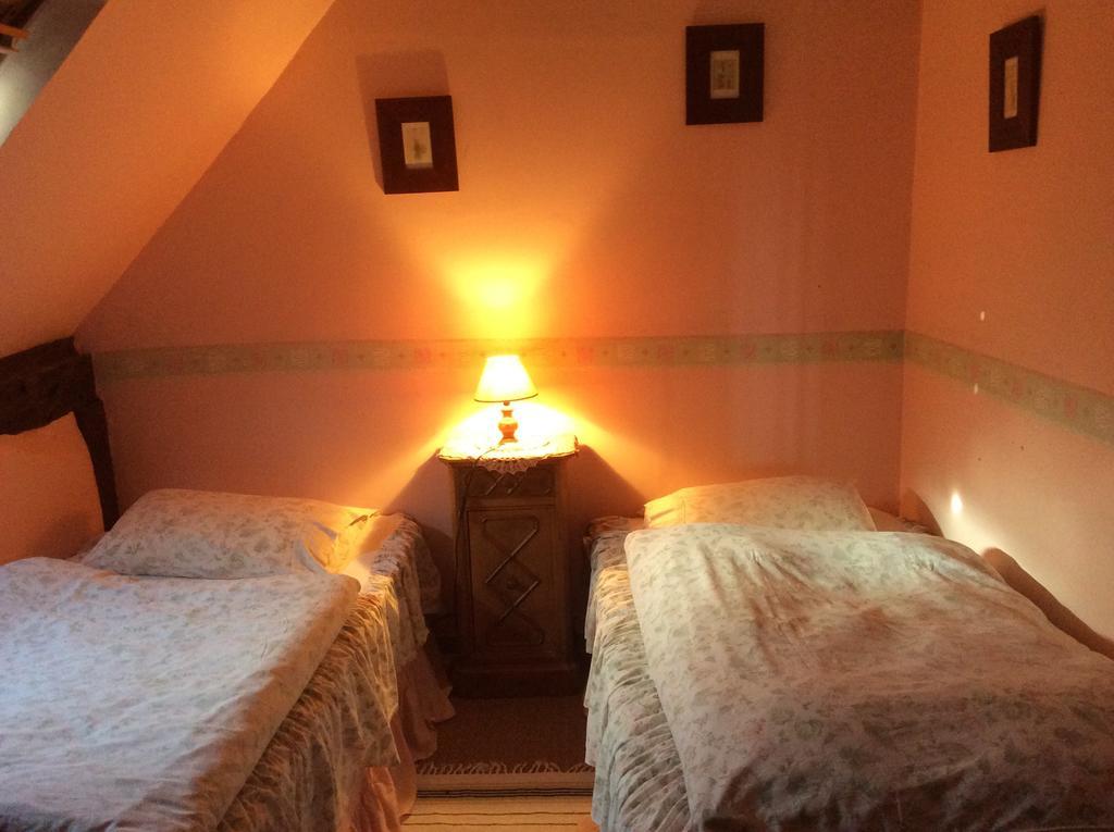 La Boursaie Bed and Breakfast Livarot-Pays-d'Auge Exteriör bild
